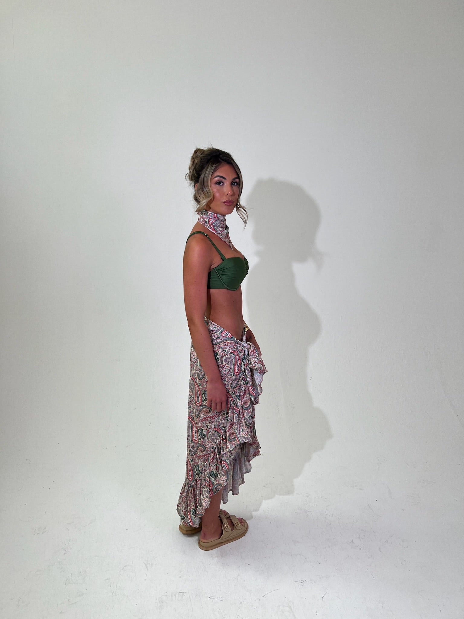 Paisley Ruffle Sarong
