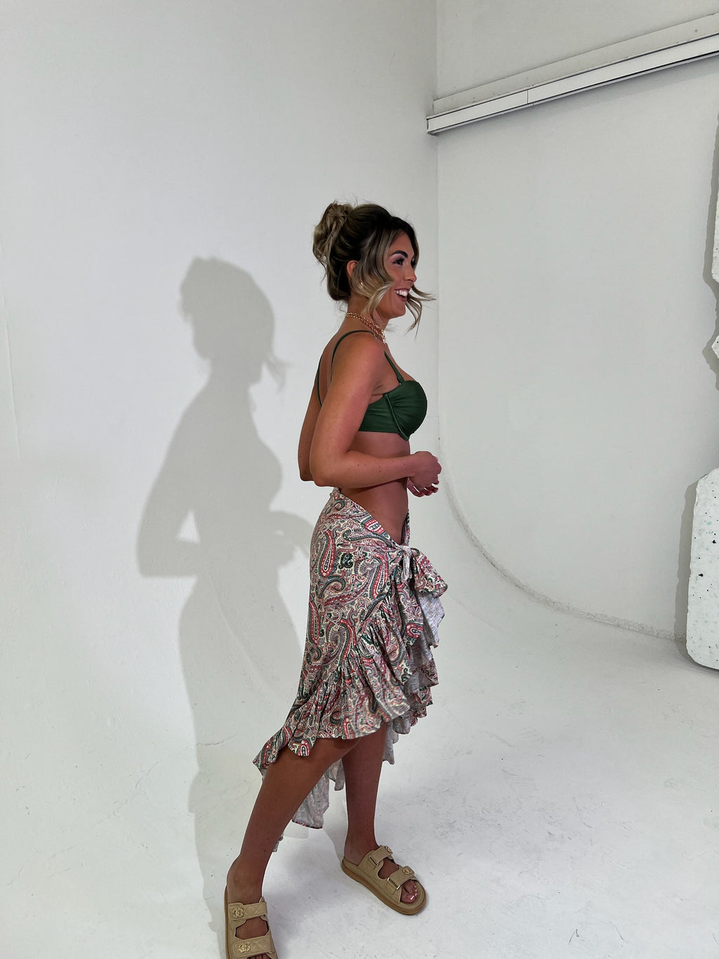 Paisley Ruffle Sarong