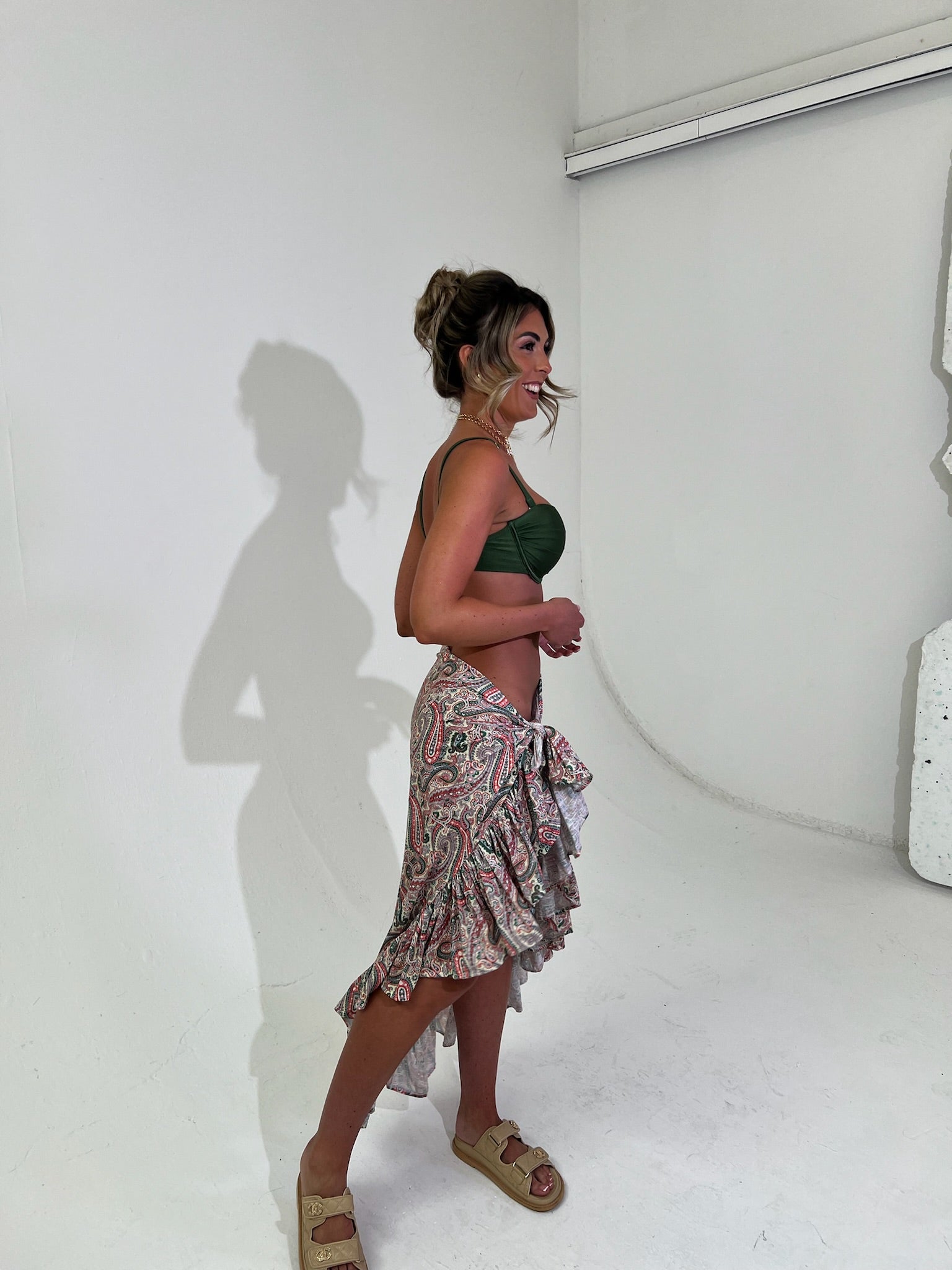 Paisley Ruffle Sarong